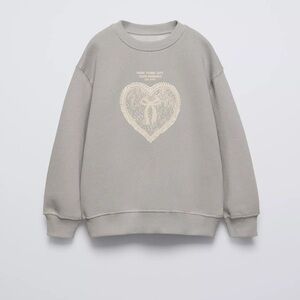 ZARA  RAISED HEART SWEATSHIRT